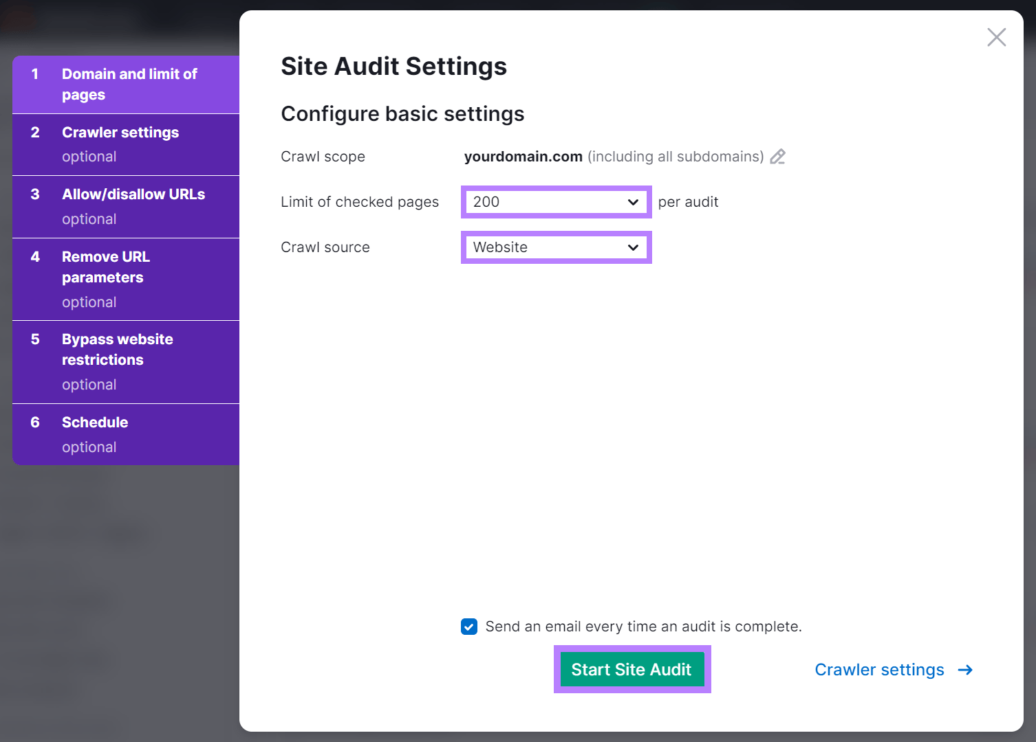 现场审核 settings configuration modal with page limits, crawl source,而'开始现场审核' button highlighted.